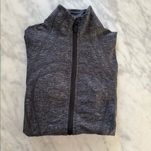 Lululemon size 8 Define workout jacket gray black